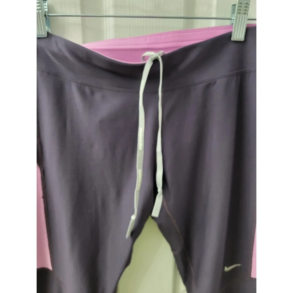 Nike Dri-Fit Leggings Large Ankle Length Inseam 28